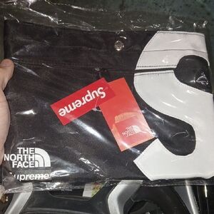 Supreme Northface Bag